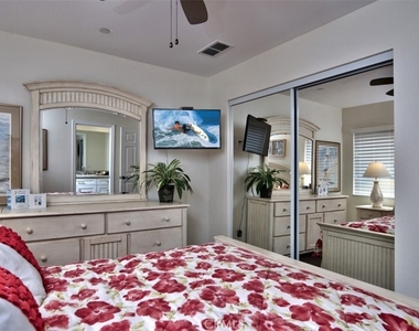 1509 E Balboa Boulevard - Photo Thumbnail 14