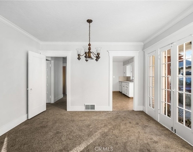 243 N Grand Street - Photo Thumbnail 9