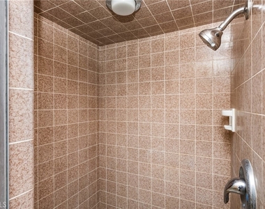243 N Grand Street - Photo Thumbnail 19