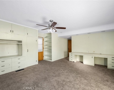 243 N Grand Street - Photo Thumbnail 16