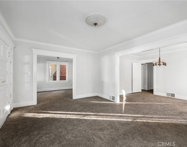 243 N Grand Street - Photo Thumbnail 5