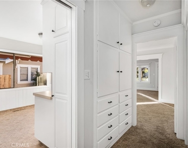 243 N Grand Street - Photo Thumbnail 21