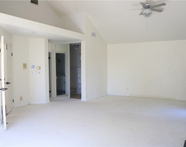 4310 E Terra Vista - Photo Thumbnail 19