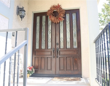 4310 E Terra Vista - Photo Thumbnail 1