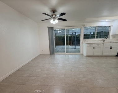 701 E 21st Street - Photo Thumbnail 7