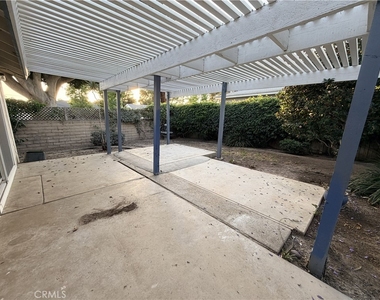 701 E 21st Street - Photo Thumbnail 14