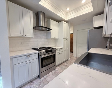 3284 Barham - Photo Thumbnail 46