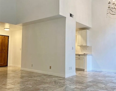 3284 Barham - Photo Thumbnail 24