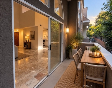3284 Barham - Photo Thumbnail 44