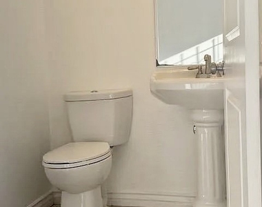 3284 Barham - Photo Thumbnail 49