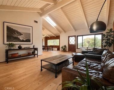 16 Cinnamon Lane - Photo Thumbnail 2