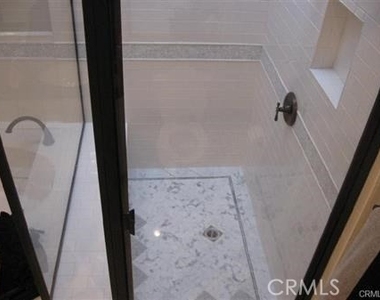 2109 Grant Avenue - Photo Thumbnail 49