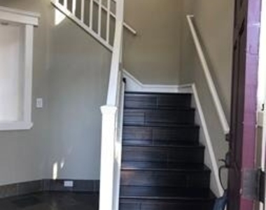 2109 Grant Avenue - Photo Thumbnail 10