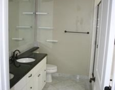 2109 Grant Avenue - Photo Thumbnail 44