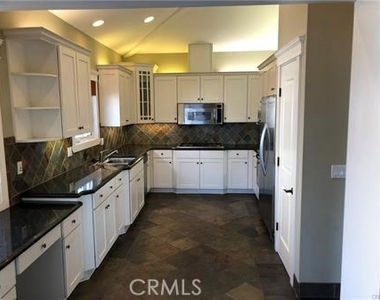 2109 Grant Avenue - Photo Thumbnail 31