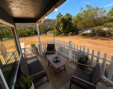 3113 Pine Ln - Photo Thumbnail 9