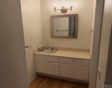 11523 Fury Lane - Photo Thumbnail 12