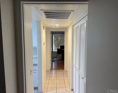 11523 Fury Lane - Photo Thumbnail 6