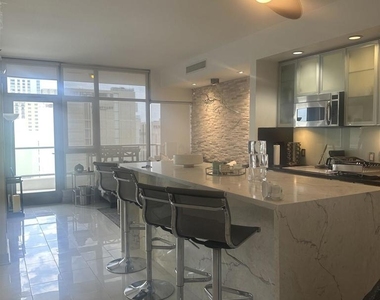 575 6th Avenue - Photo Thumbnail 11