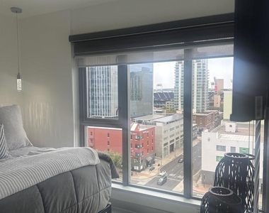 575 6th Avenue - Photo Thumbnail 2