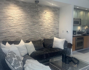 575 6th Avenue - Photo Thumbnail 8