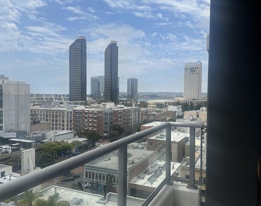 575 6th Avenue - Photo Thumbnail 5