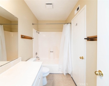 24 Elderglen - Photo Thumbnail 22