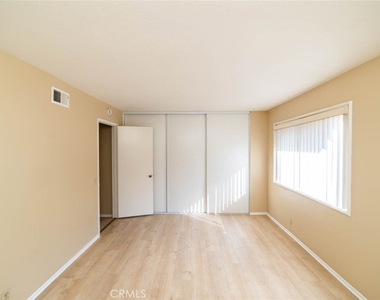 24 Elderglen - Photo Thumbnail 30