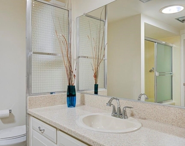 516 Calle Aragon - Photo Thumbnail 6