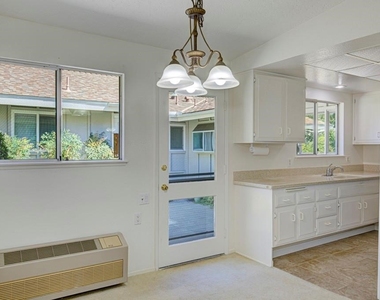 516 Calle Aragon - Photo Thumbnail 8