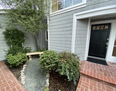 33906 Cape Cove - Photo Thumbnail 2