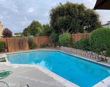 9212 Heatherton - Photo Thumbnail 8