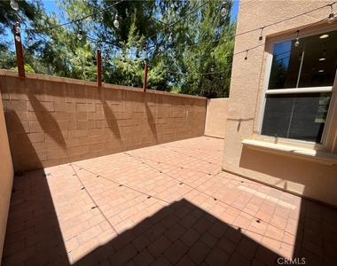 180 Outwest - Photo Thumbnail 4