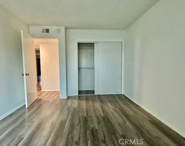 16531 Alliance Avenue - Photo Thumbnail 32