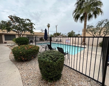 73740 Santa Rosa Way - Photo Thumbnail 19