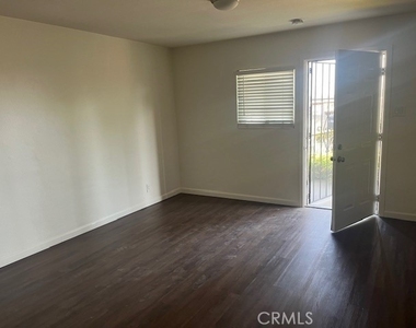 36957 Melrose Drive - Photo Thumbnail 8