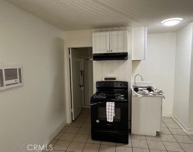 686 E Cottonwood Road - Photo Thumbnail 6