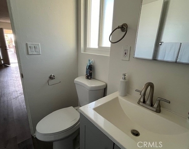 686 E Cottonwood Road - Photo Thumbnail 17