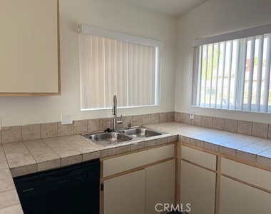 79700 Avenue 42 - Photo Thumbnail 11