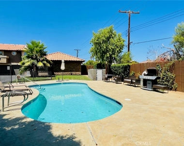 79400 Avenue 42 - Photo Thumbnail 24