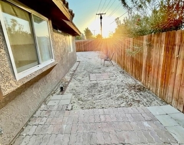 79400 Avenue 42 - Photo Thumbnail 21