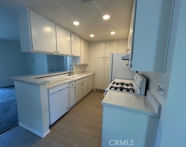 74533 Sagebrush Drive - Photo Thumbnail 7