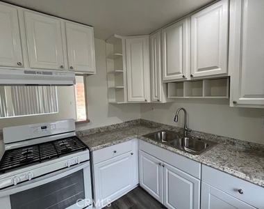 45521 Sunset Lane - Photo Thumbnail 15