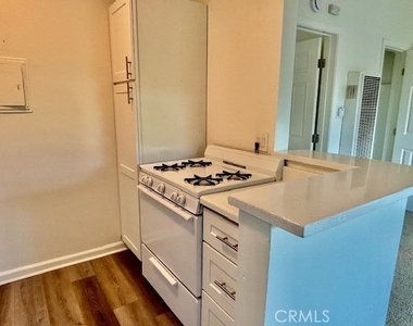 1826 W Sallie - Photo Thumbnail 17