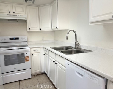 51080 Eisenhower - Photo Thumbnail 12