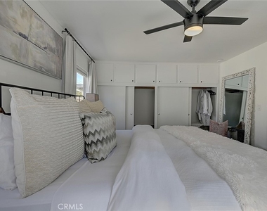 444 N Shattuck Place - Photo Thumbnail 41