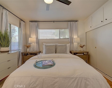 444 N Shattuck Place - Photo Thumbnail 50