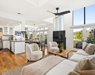 530 San Andres Drive - Photo Thumbnail 3