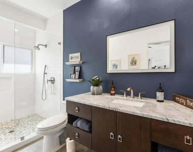 530 San Andres Drive - Photo Thumbnail 20