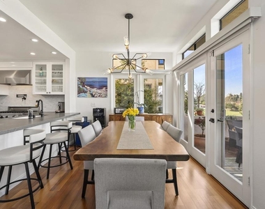 530 San Andres Drive - Photo Thumbnail 8